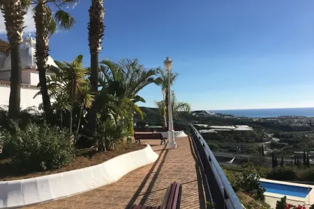 Maison Torrox-Costa : vue mer, terrasse et piscine : photo 15
