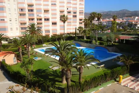 Studio 45 m² avec balcon vue mer à Torrox-Costa : photo 2