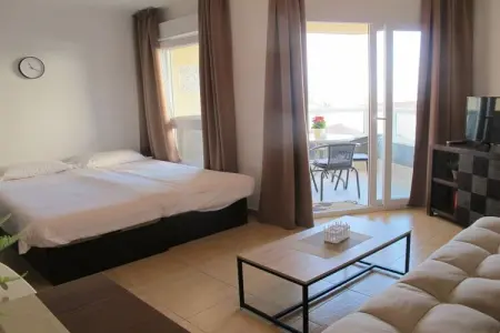 Studio 45 m² avec balcon vue mer à Torrox-Costa : photo 10