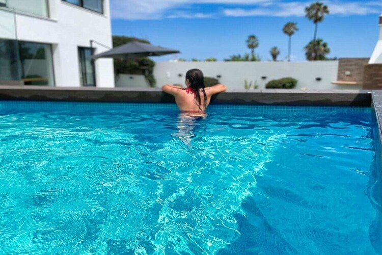 Villa 250 m² Puerto de la Cruz, piscine chauffée et vue Teide - Photo 3