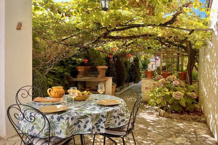 Appartement provençal 2 pièces avec jardin à Antibes - Photo 2