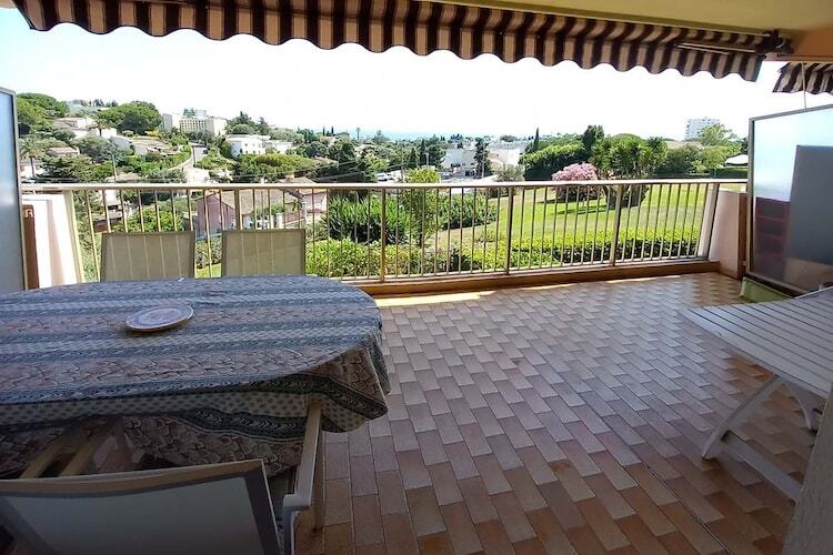 Appartement 68 m² Antibes, terrasse vue mer et îles - Photo 2