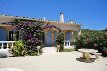 Maison 8 personnes à Armissan, piscine chauffable : photo 3