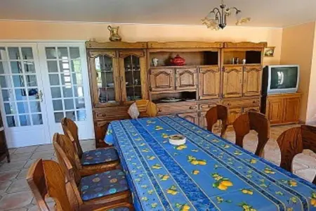 Maison 8 personnes à Armissan, piscine chauffable : photo 7