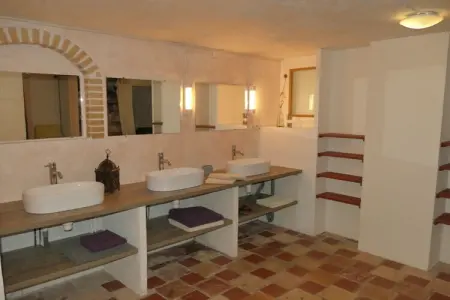Maison Triangle du Sud à Lanet, 5 chambres, 12 pers. : photo 19