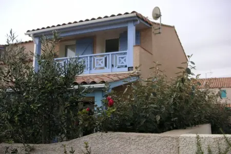 Villa Olivier, maison provençale les pieds dans l'eau à Gruissan : photo 2