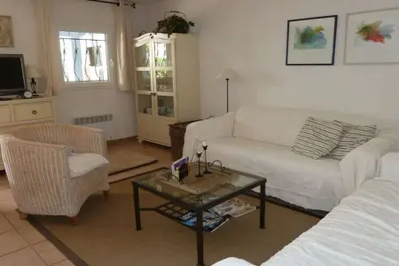 Villa Olivier, maison provençale les pieds dans l'eau à Gruissan : photo 9