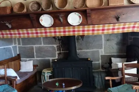 Maison 6 personnes avec piscine et jardin clos à St Cirgues de Malbert : photo 9