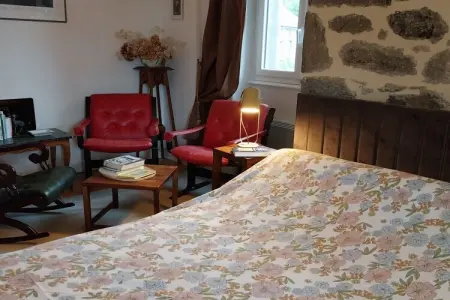 Maison 6 personnes avec piscine et jardin clos à St Cirgues de Malbert : photo 13