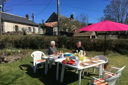 Maison 6 personnes avec piscine et jardin clos à St Cirgues de Malbert : photo 33
