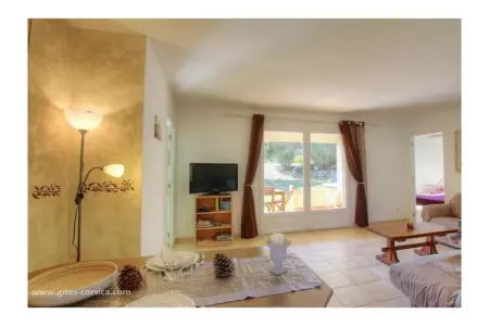 Mini-villa 61 m² Porto-Vecchio, piscine partagée : photo 11