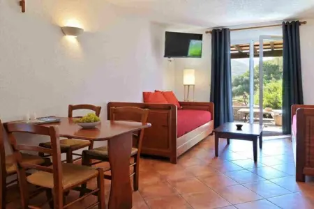 Appartement 50 m² avec terrasse vue mer à Piana : photo 13