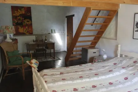 Ancienne ferme de 1860 à Lusignac, 8 personnes : photo 7