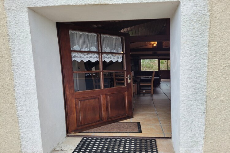 Gîte Syrah : maison plain-pied avec piscine à Saint-Saud-Lacoussière - Photo 8