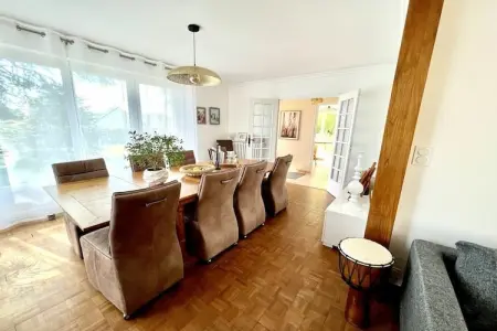 Maison 4 étoiles Baye : 4 chambres, 8 personnes, jardin : photo 12