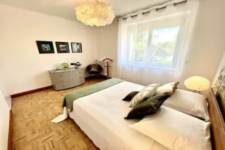 Maison 4 étoiles Baye : 4 chambres, 8 personnes, jardin : photo 17