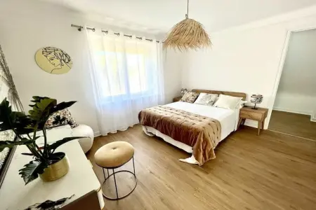 Maison 4 étoiles Baye : 4 chambres, 8 personnes, jardin : photo 24