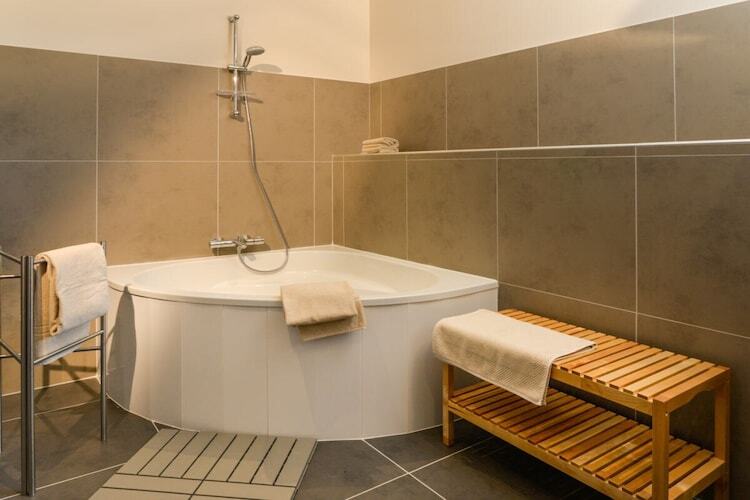 Maison provençale rénovée 10 pers., piscine à Bagnols - Photo 13