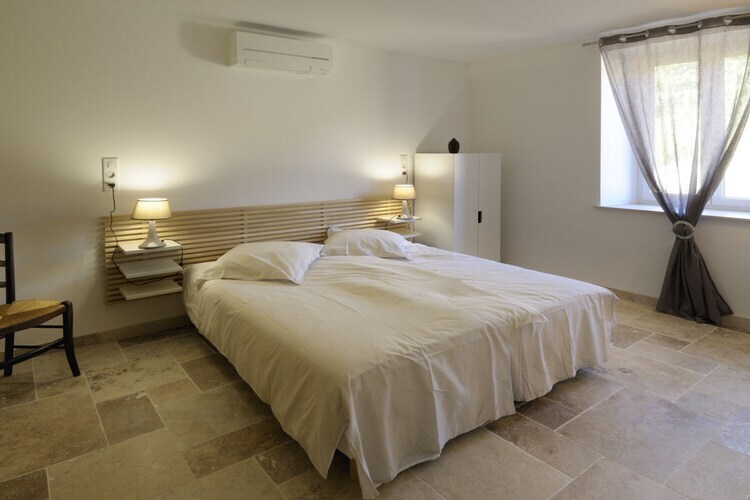 Maison 5 chambres avec piscine privée à Bagnols sur Cèze - Photo 13