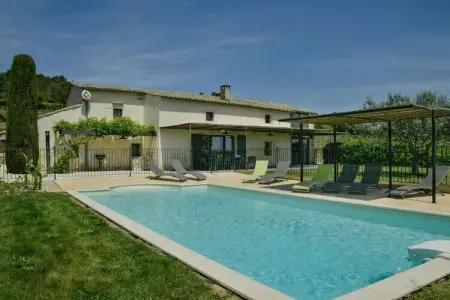 Maison 5 chambres avec piscine privée à Bagnols sur Cèze