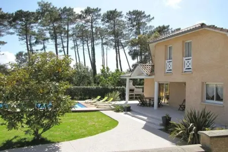 Maison 5 chambres avec piscine à 400 m de la plage