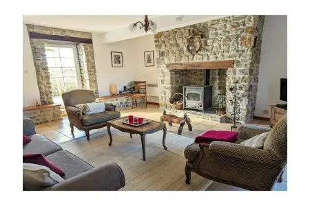 Maison 6 personnes à Vesly avec piscine et jardin : photo 18
