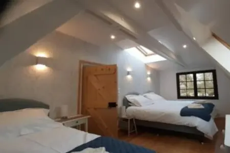 Maison 6 pers. avec piscine et spa à Livre-la-Touche : photo 16