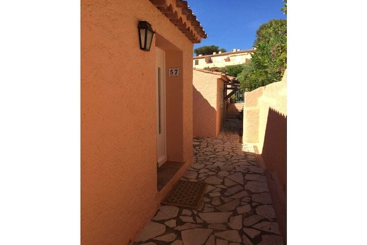 Maison 2 chambres Cavalaire-sur-Mer, 500 m de la plage - Photo 2