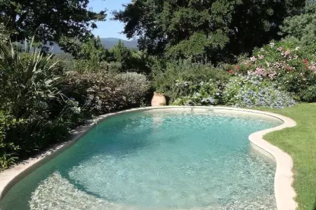 Villa 6 pers. Grimaud, piscine et vue sur le château : photo 6