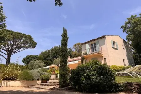 Villa 6 pers. Grimaud, piscine et vue sur le château : photo 10