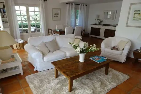 Villa 6 pers. Grimaud, piscine et vue sur le château : photo 13