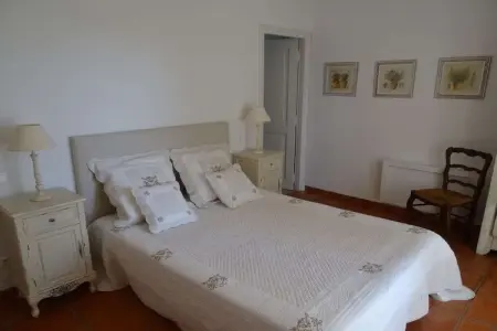 Villa 6 pers. Grimaud, piscine et vue sur le château : photo 23