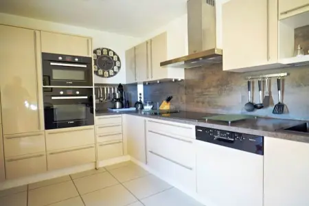 Villa 3 chambres avec piscine privée à Saint-Aygulf : photo 23