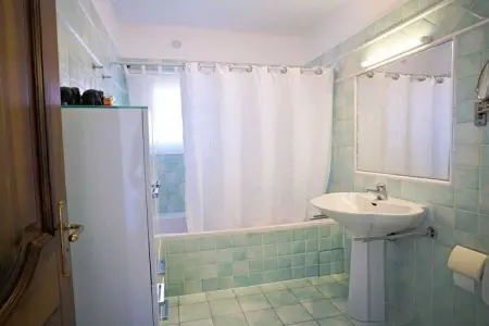 Villa 3 chambres avec piscine privée à Saint-Aygulf : photo 32