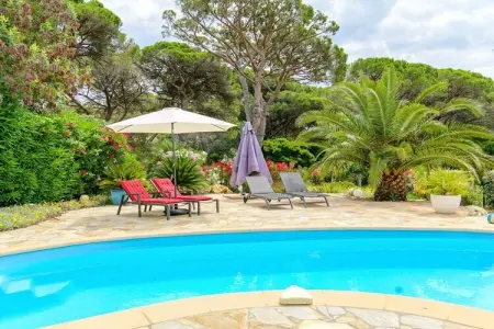 Villa 6 personnes avec piscine privée chauffée aux Issambre : photo 3