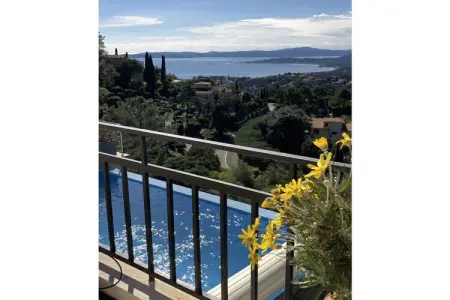 Villa Nadine aux Issambres : piscine vue mer : photo 2