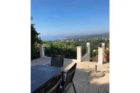 Villa Nadine aux Issambres : piscine vue mer : photo 23