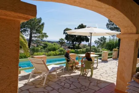 Maison 3 chambres aux Issambres avec piscine et terrasse : photo 4