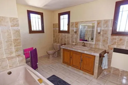 Maison 3 chambres aux Issambres avec piscine et terrasse : photo 15
