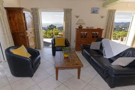 Maison 4 chambres vue mer aux Issambres avec piscine : photo 12