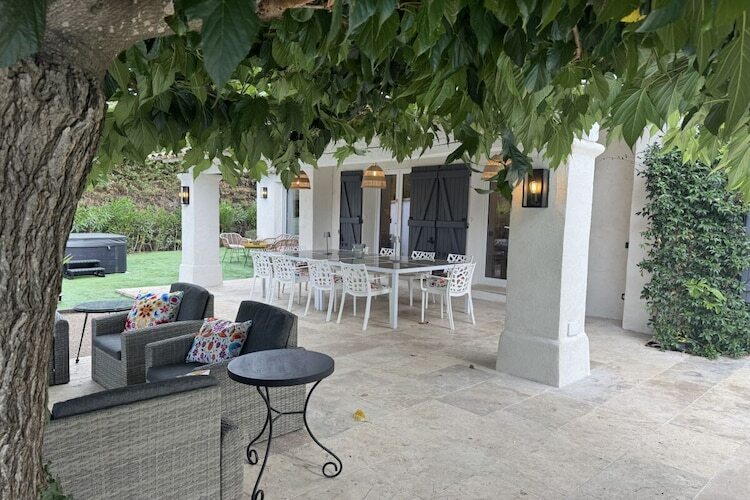 Villa 6 chambres à Gigaro, jacuzzi, hammam et piscine chauffée - Photo 7
