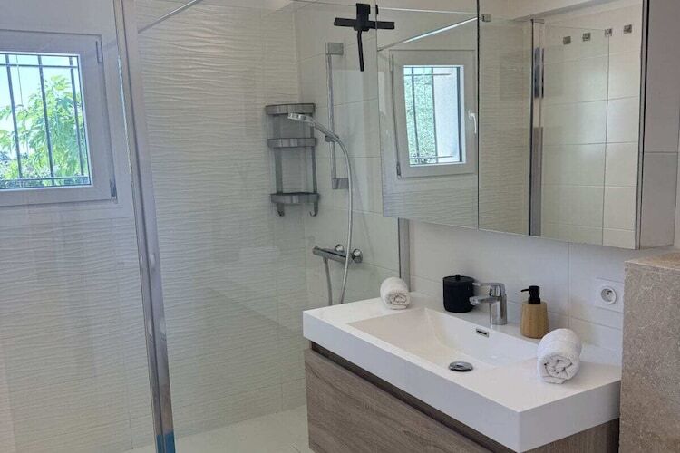 Villa 6 chambres à Gigaro, jacuzzi, hammam et piscine chauffée - Photo 18