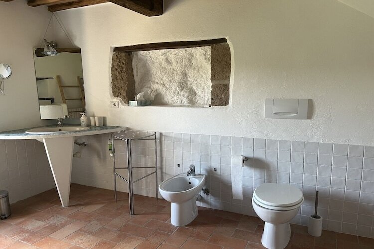 Casa Balestra, maison en pierre rénovée à Orvieto - Photo 25