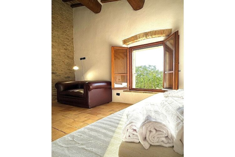 Maison 200m² avec 3 suites à Città di Castello - Photo 3