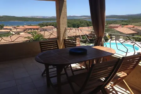 Appartement face à la mer à Santa Teresa Gallura : photo 3