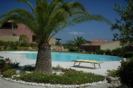 Appartement face à la mer à Santa Teresa Gallura : photo 5