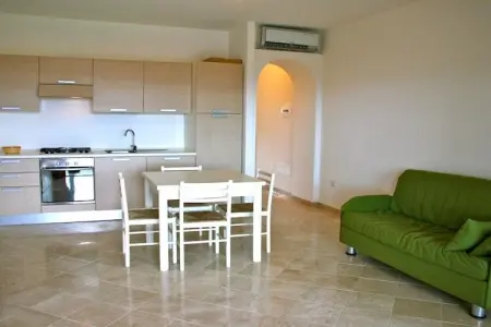 Appartement face à la mer à Santa Teresa Gallura : photo 10