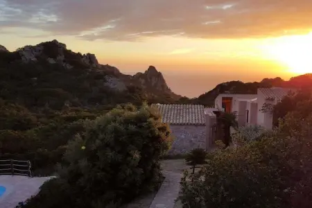 Villetta Azzurra, maison 5 pers. avec piscine et vue mer : photo 5