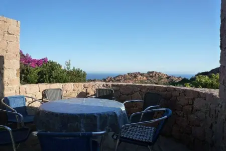 Casa Corbezzolo : maison 6 pers. avec piscine à Trinità d'Agultu : photo 3