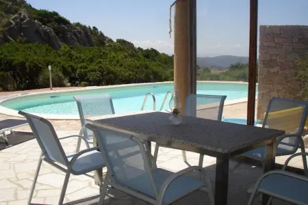 Casa Corbezzolo : maison 6 pers. avec piscine à Trinità d'Agultu : photo 4